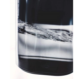 Filtračná kanvica na vodu Peak Water Transparent Charcoal s filtrom, 2,4l